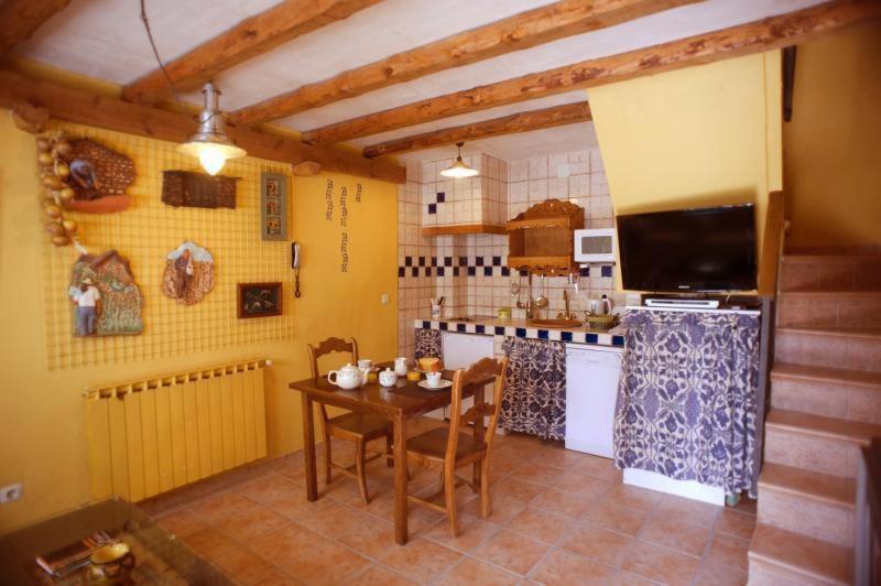El Rincon De Monasterio Guest House Exterior photo